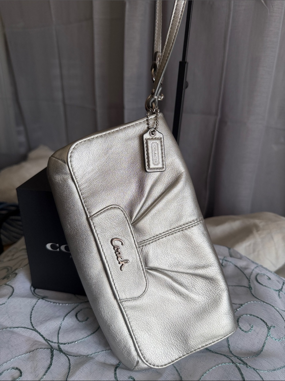 Coach Ashley Large Wristlet (2010-2011)